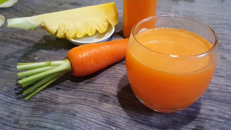 Cách làm nước ép cà rốt dứa: thành phẩm