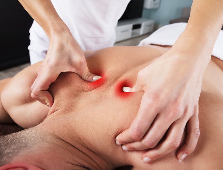 phương pháp massage lưng